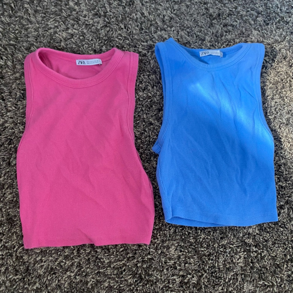 Set of 2 Zara tanktops
